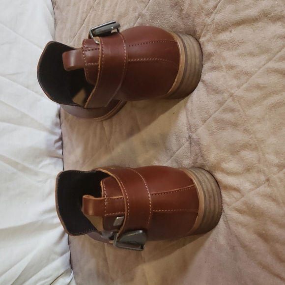 Musse & Cloud buckle Bitsy Shoes - Picture 4 of 7